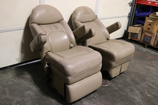 USED 425 THUNDER CAPTAIN CHAIR SET RV/MOTORHOME FURNITURE FOR SALE