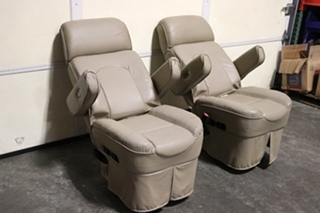 USED BROWN FLEXSTEEL CAPTAIN CHAIR SET RV/MOTORHOME PARTS FOR SALE