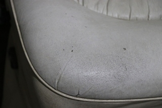 USED RV/MOTORHOME HI TECH KUSTOM CAPTAIN CHAIR SET FOR SALE