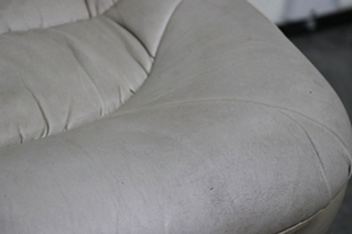 USED RV/MOTORHOME HI TECH KUSTOM CAPTAIN CHAIR SET FOR SALE
