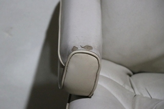 USED RV/MOTORHOME HI TECH KUSTOM CAPTAIN CHAIR SET FOR SALE