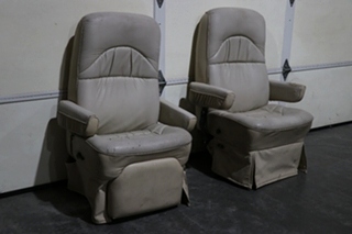 USED RV/MOTORHOME HI TECH KUSTOM CAPTAIN CHAIR SET FOR SALE
