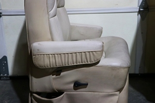 USED RV/MOTORHOME HI TECH KUSTOM CAPTAIN CHAIR SET FOR SALE