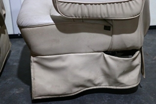 USED RV/MOTORHOME HI TECH KUSTOM CAPTAIN CHAIR SET FOR SALE