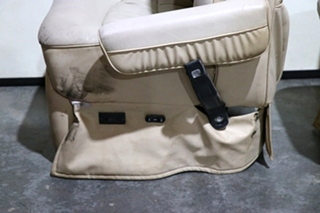 USED RV/MOTORHOME HI TECH KUSTOM CAPTAIN CHAIR SET FOR SALE