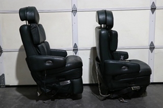 USED GREEN FLEXSTEEL CAPTAIN CHAIR SET RV FURNITURE FOR SALE