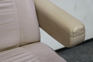 USED MOTORHOME CAPTAIN CHAIR SET FOR SALE