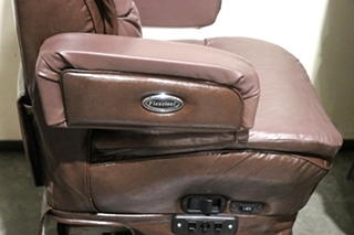 USED RV/MOTORHOME FLEXSTEEL CAPTAIN CHAIR SET FOR SALE
